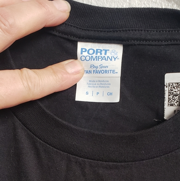 St.Patricks day tshirt black and green unisex size small - Picture 3 of 3